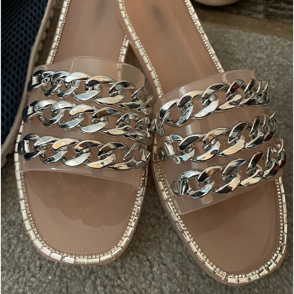 Nude/Blush sandals with a bling Trim